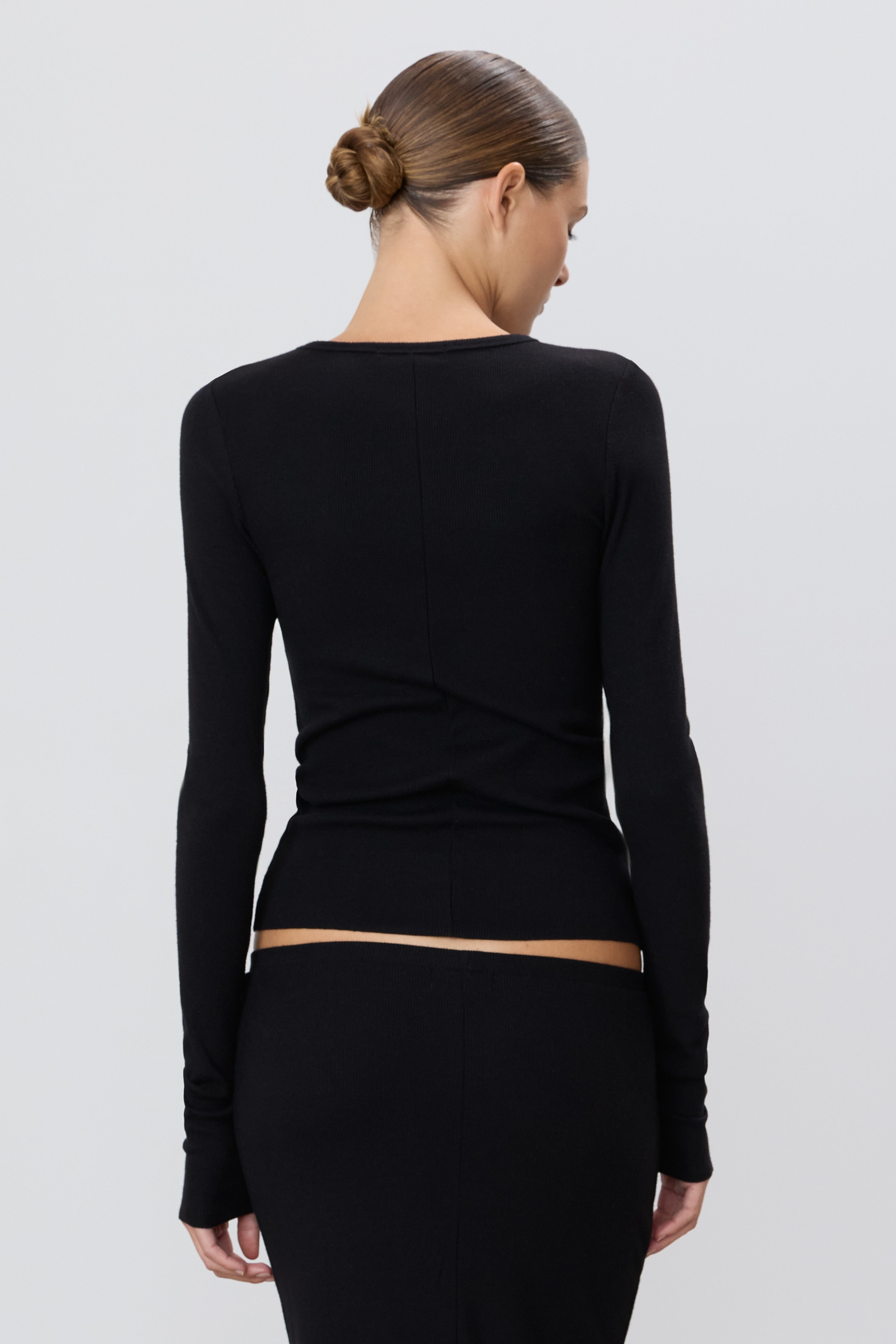 LONG SLEEVE FITTED TOP - ÉTERNE