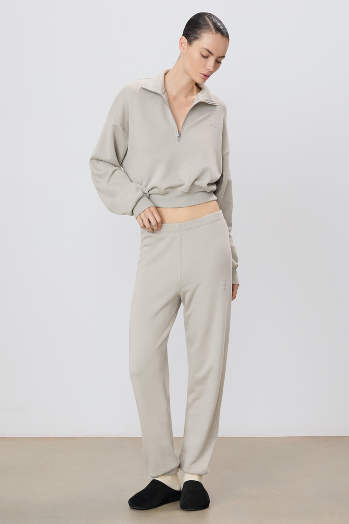 CLASSIC SWEATPANT