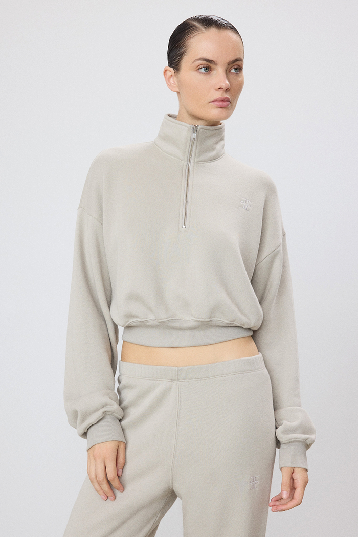 CROPPED HALF-ZIP SWEATSHIRT