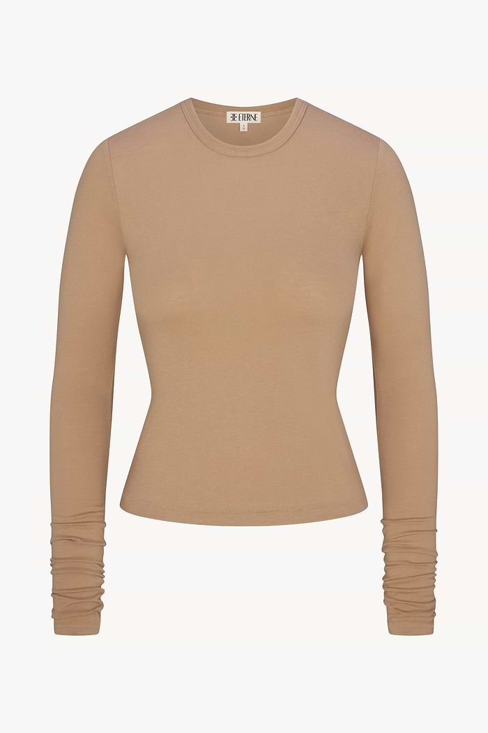 FITTED CREWNECK LONG SLEEVE T-SHIRT