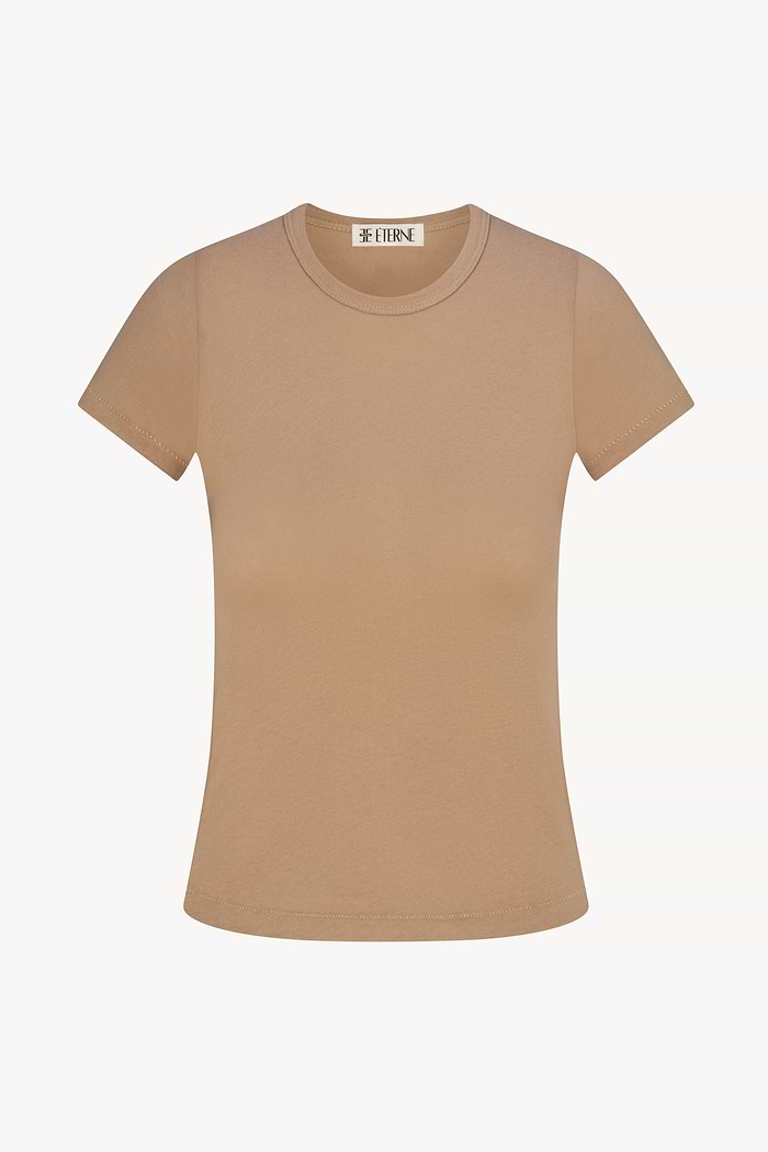 FITTED CREWNECK SHORT SLEEVE T-SHIRT