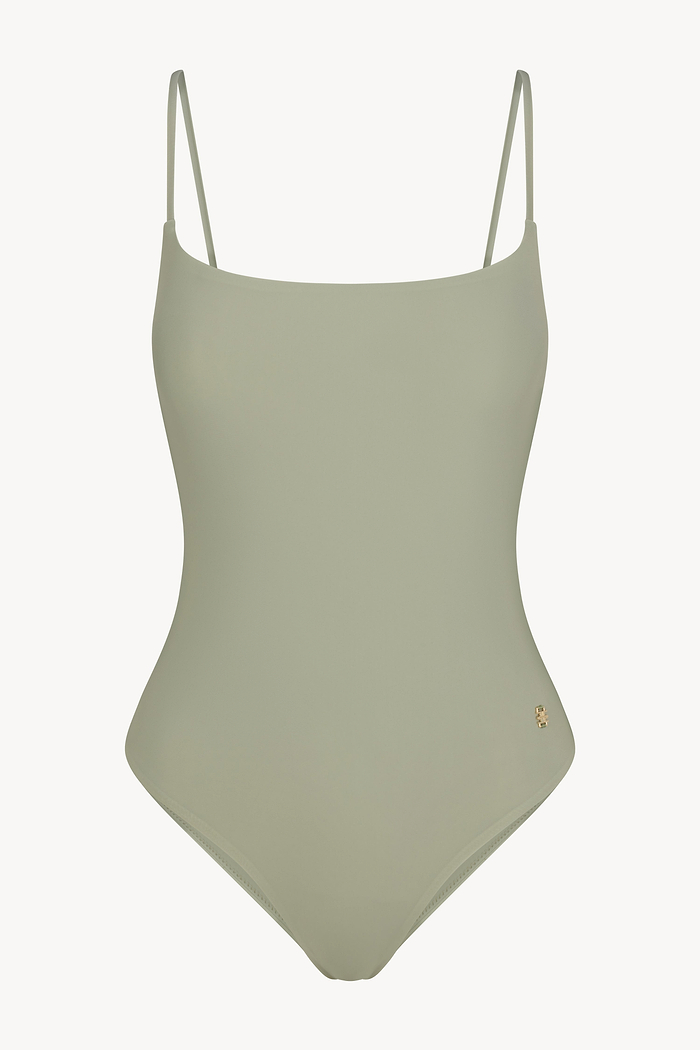 GRACE ONE PIECE