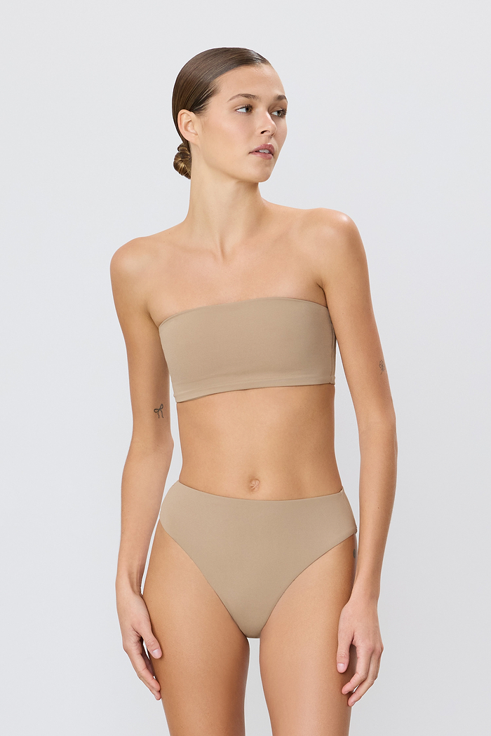 KAIA TOP