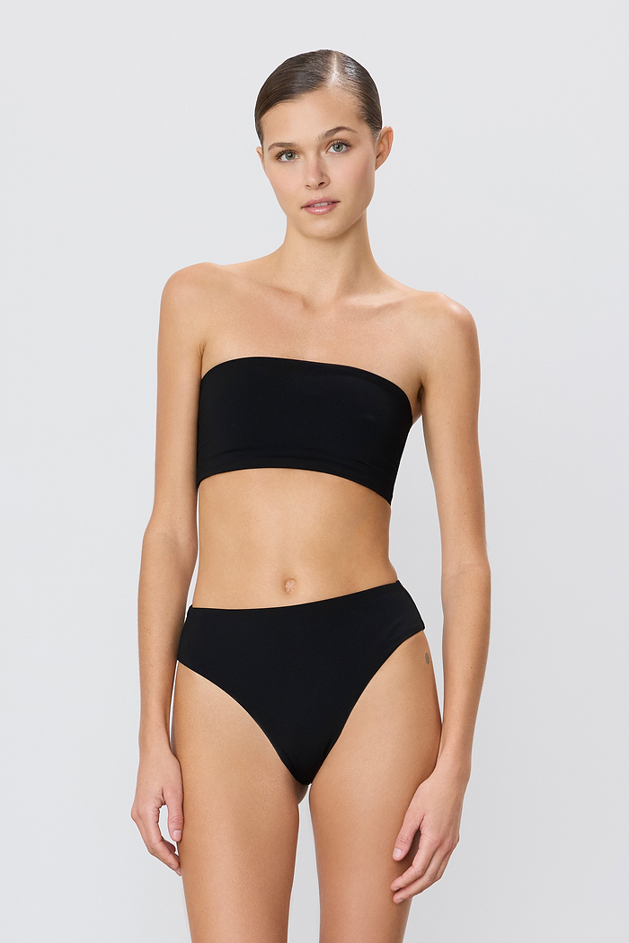KAIA TOP