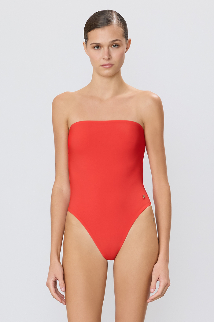 KAIA ONE PIECE