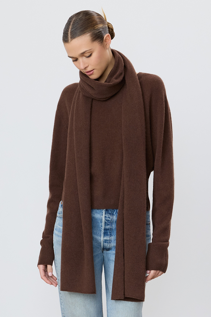 LUCA SCARF