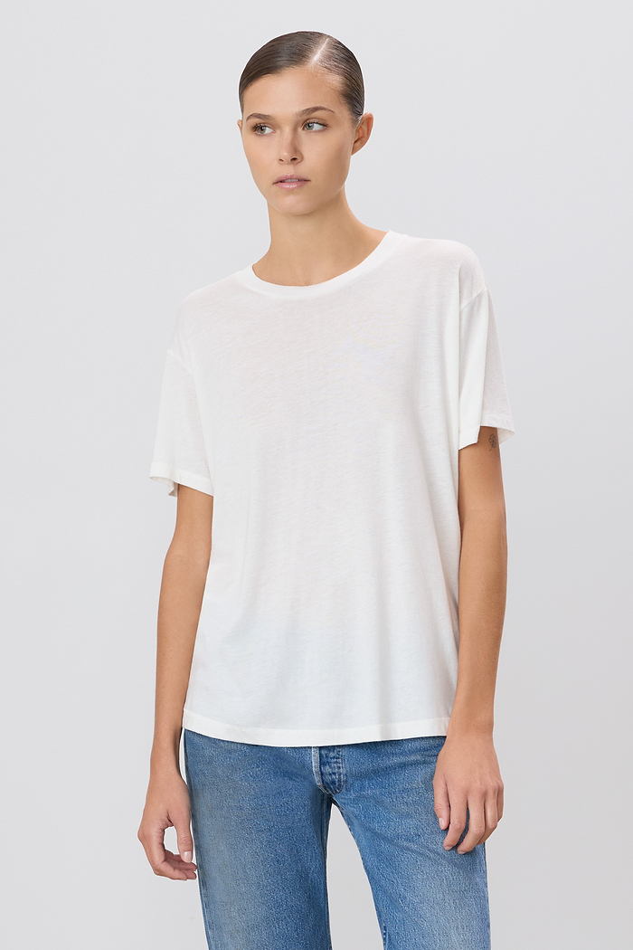 SHORT SLEEVE BOYFRIEND T-SHIRT
