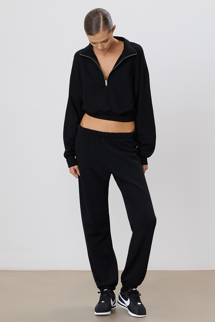 CLASSIC SWEATPANT