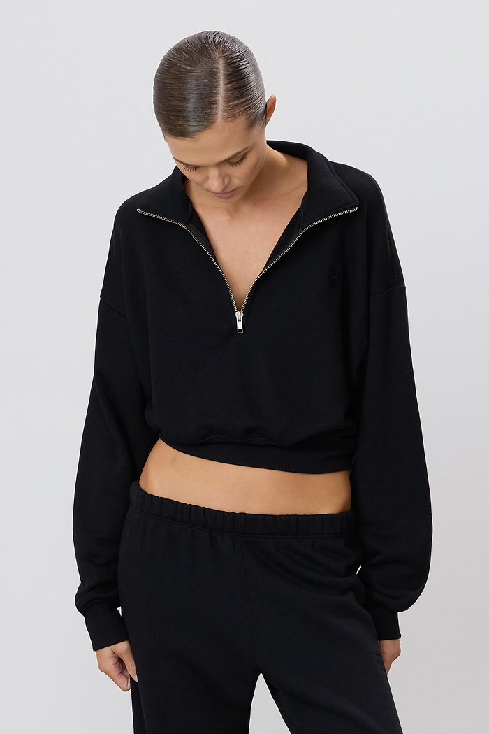 CROPPED HALF-ZIP SWEATSHIRT