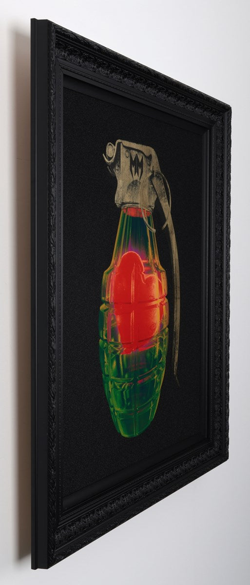 Love Grenade - Green Red