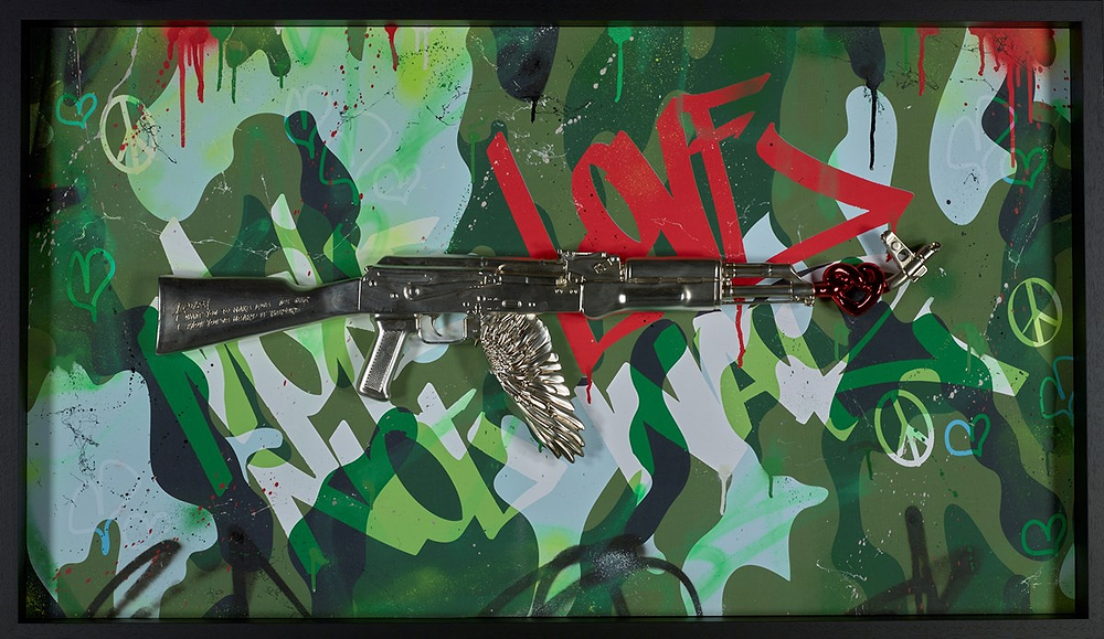 Make Love Not War (Camo)
