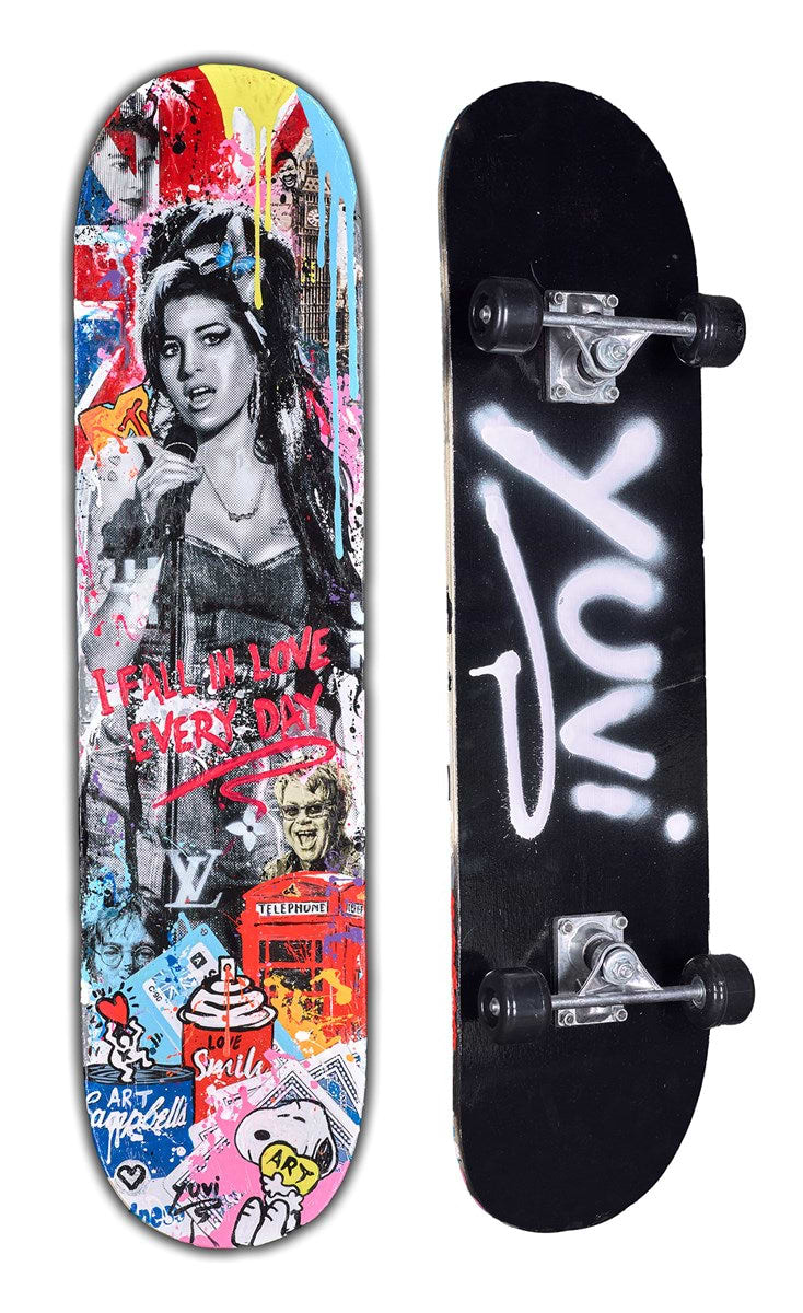 I Fall In Love Everyday (Skateboard)