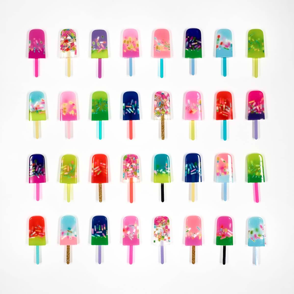 Melting Happinesss (XL- Group Of 32 Lollies)