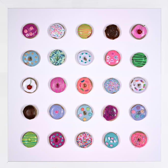 Glazed Happiness (25 Donuts)