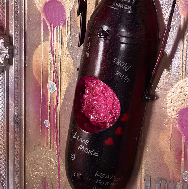 Love Bomb - Pink Hearts