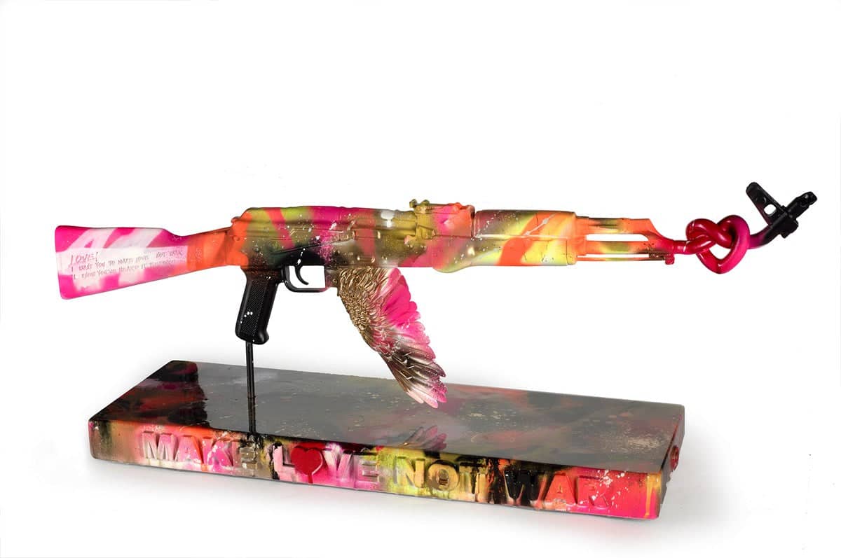 Make Love Not War (Graffiti)
