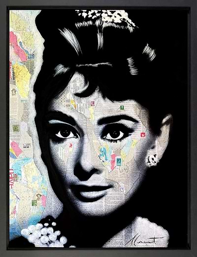 Audrey Hepburn (Framed)