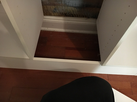 Mounting Shelf Towers