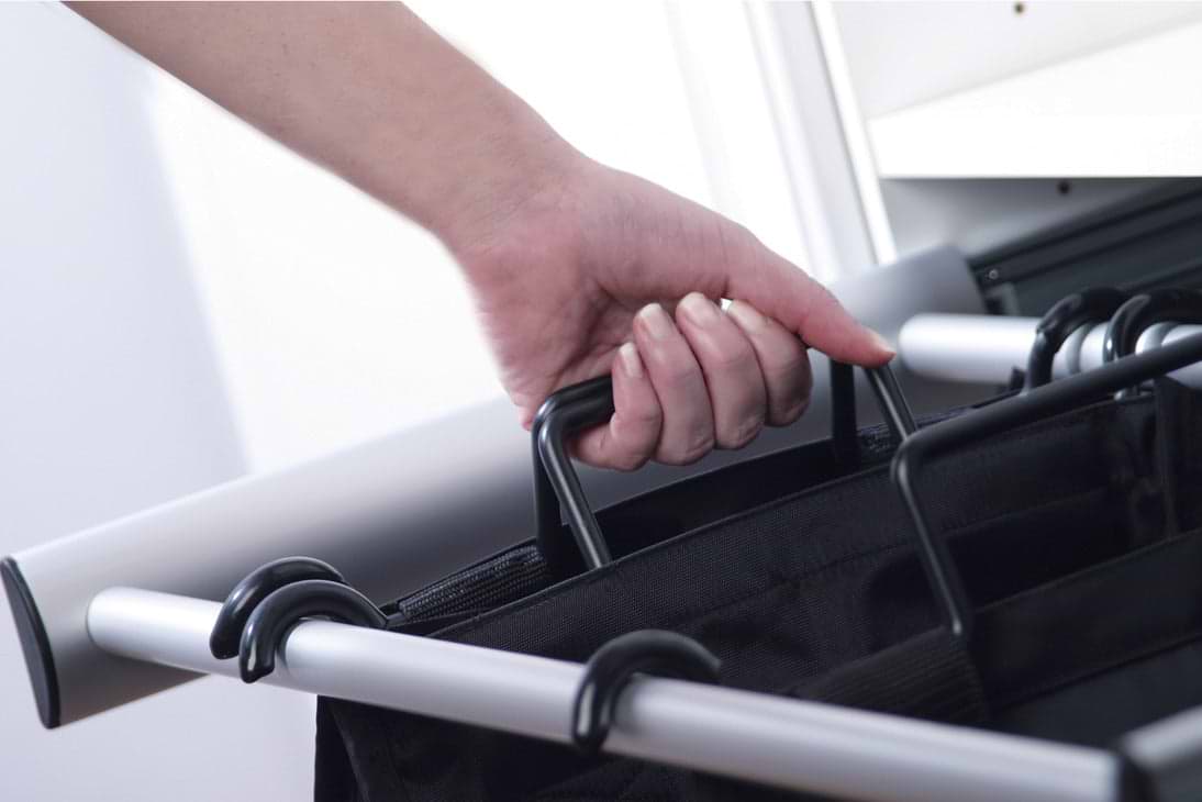 Pull Out Hamper, with Removable Bags