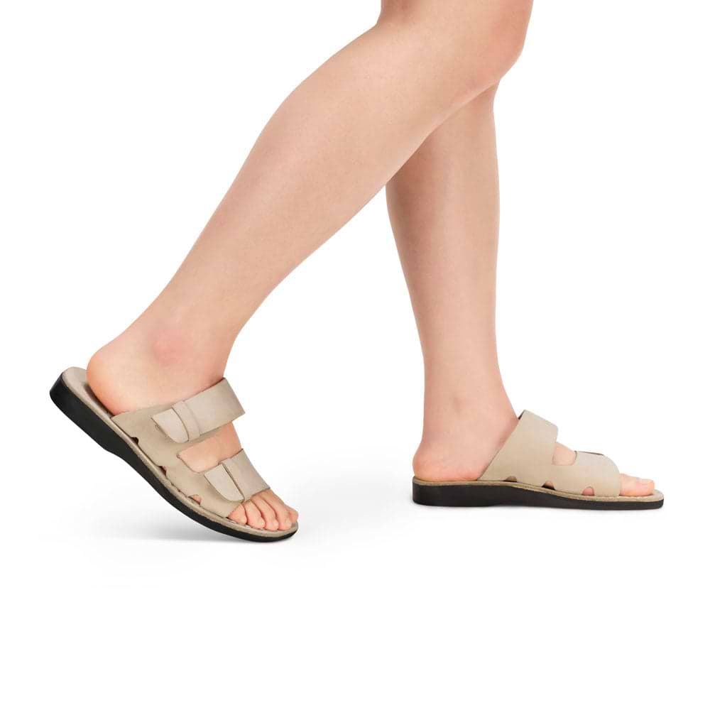 Bond - Hidden Buckle Flawless Custom Fit | White Nubuck