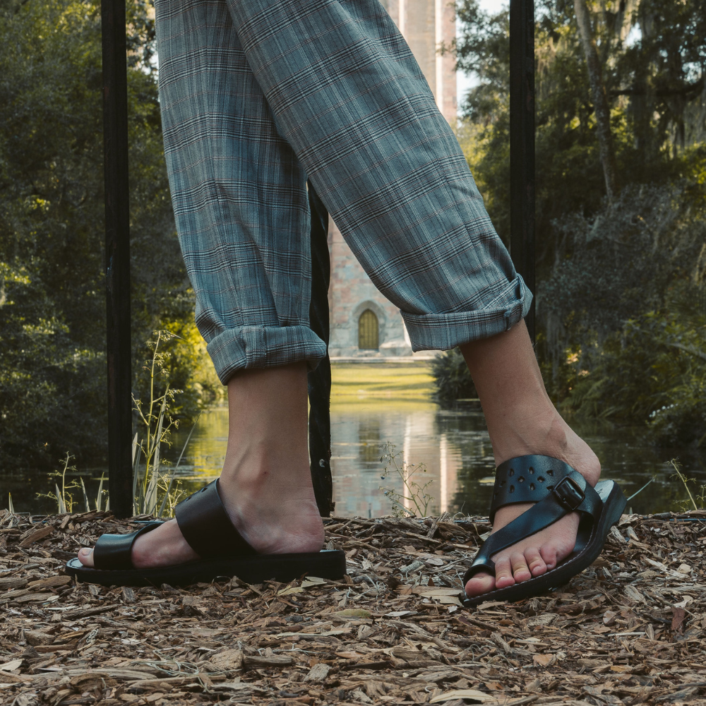 Ezra - Leather Cut Out Sandal | Brown