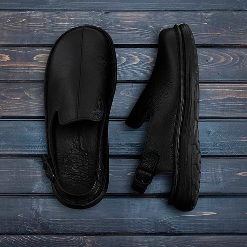 Anchor - Back-Strap Leather Clog | Black