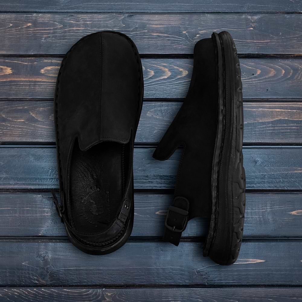 Anchor - Back-Strap Leather Clog - Black Nubuck - Mens display picture 1