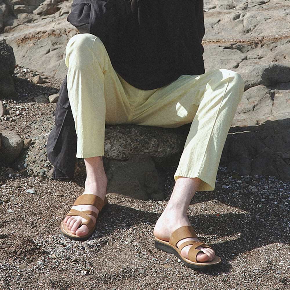 The Good Shepherd - Leather Toe Loop Sandal | Tan Nubuck
