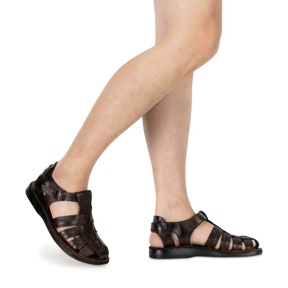 限定値下げ！FOOTWORKS Sandals_Grained leather Men's Barak Leather Closed-Toe Sandals - Brown