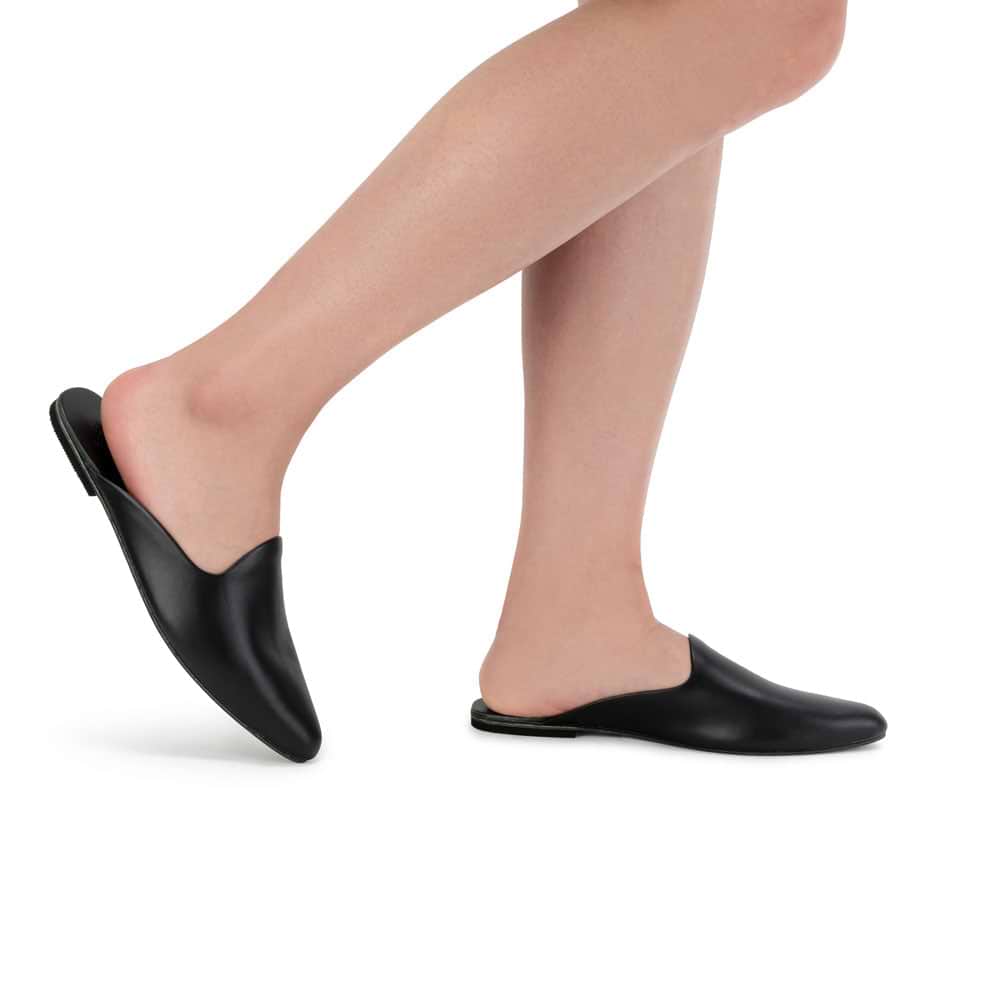 Nihi Pointed Toe Leather Mule Black - Main Image