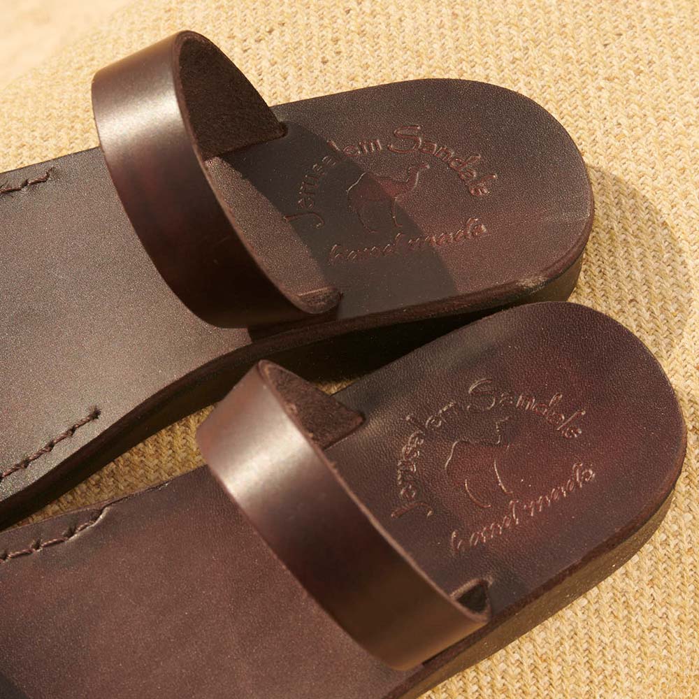 Eden Women's Brown Leather Toe Ring Sandal