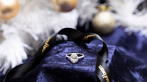 The Ultimate Guide To Anniversary Gifts (By Year)