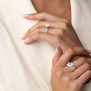 Lolita - Wedding Ring