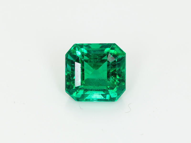 Em Cut Green Emerald 2.21ct