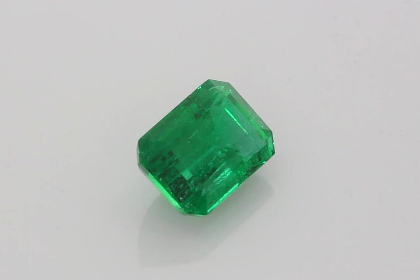 Em Cut Green Emerald 6.68ct