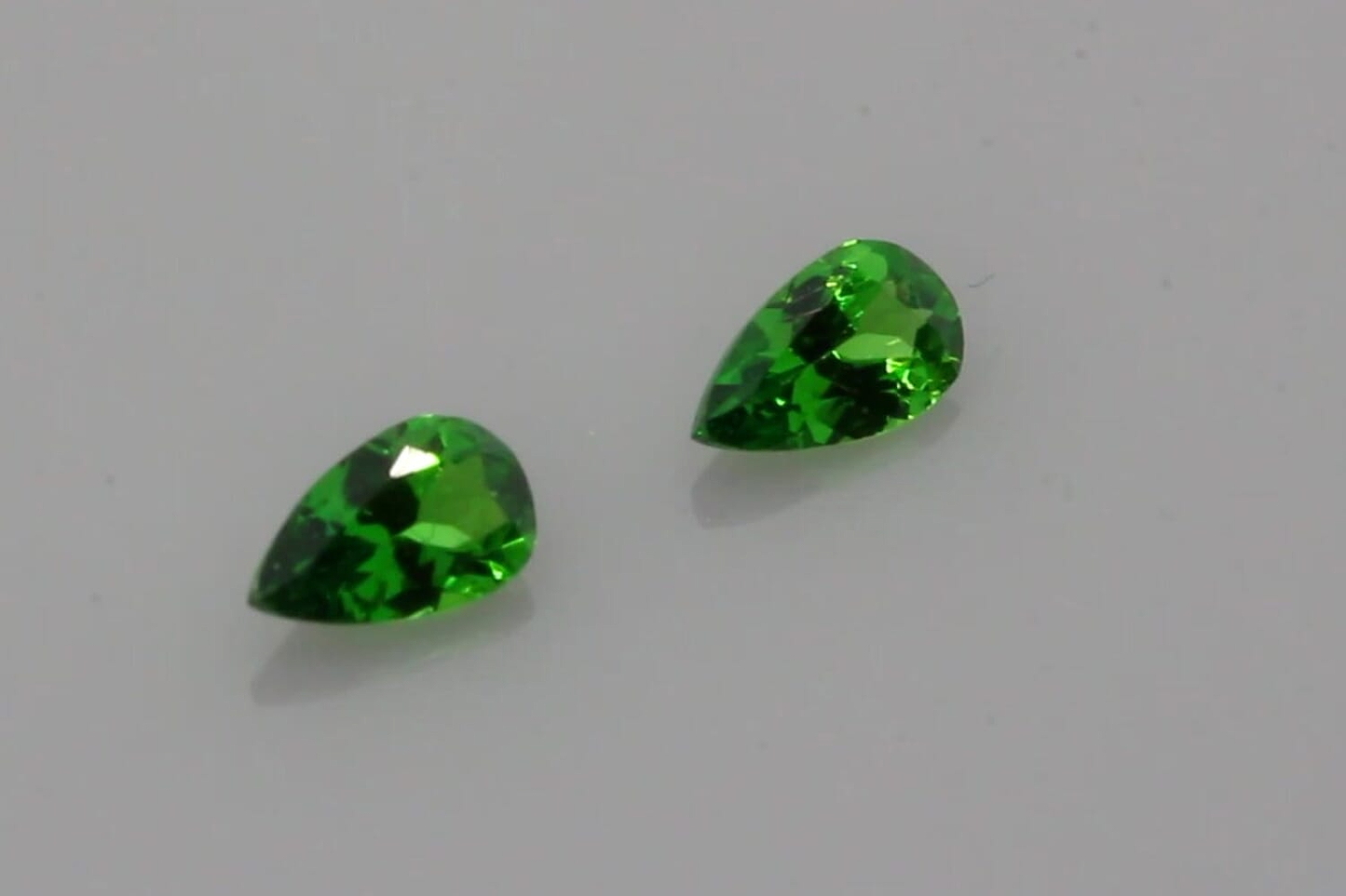 Pear Green Garnet 0.43ct