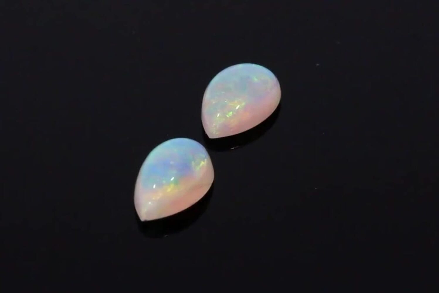 Pear Opal 0.57ct