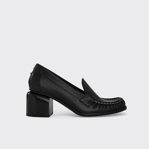 ROMY HEELED LOAFER