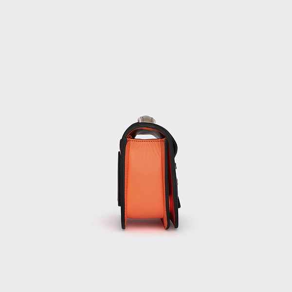 PIERRE HARDY ショルダーバッグ アルファ QV08 LAMB-CALF ALPHA women's bag in camel and black leather — PIERRE HARDY