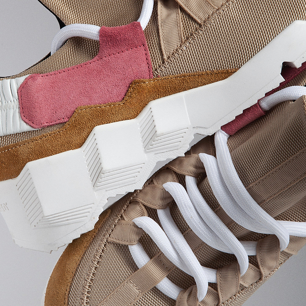 TREK COMET women's sneakers in sand canvas & leather — PIERRE HARDY