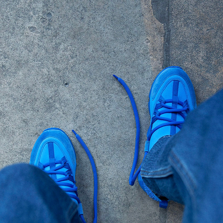 TREK COMET SNEAKERS