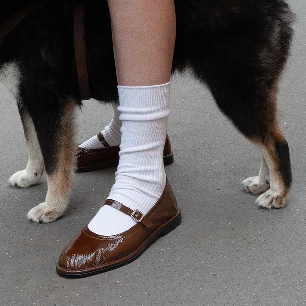 TRISH ballerina for women in burgundy patent kidskin — PIERRE HARDY