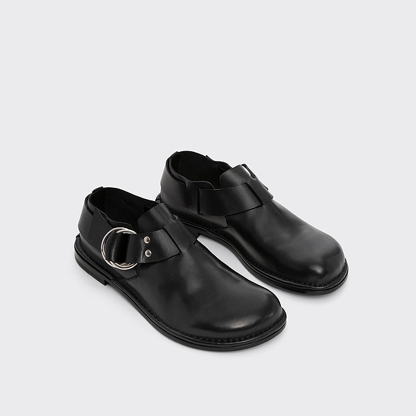 Unisex NIRVANA loafer in calfskin with double metal ring — PIERRE