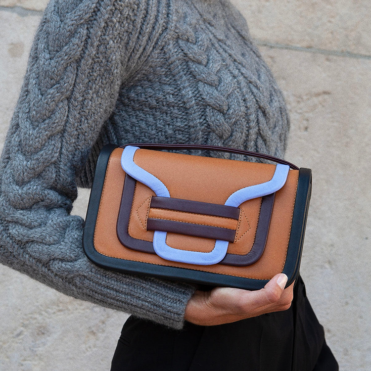 ALPHA MAXI HANDBAG