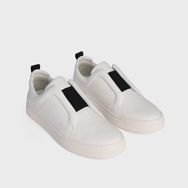 JX02Z_SLIDERSNEAKERS-