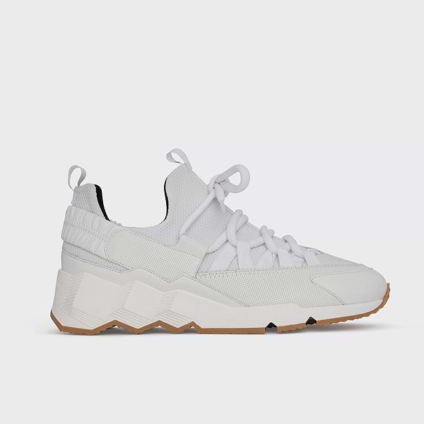 最旬トレンドパンツ men's COMET TREK sneakers leather white & mesh white in スニーカー