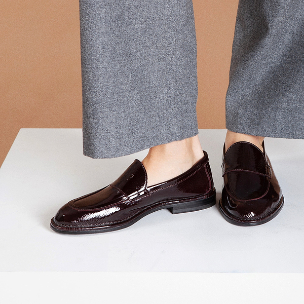 Women's NOTO loafers in burgundy patent kidskin — PIERRE HARDY