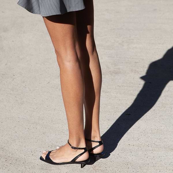 サンダル・ミュール Pierre Hardy SS25 Heeled shoes (ABM02 PATENT KIDRED) AEM05_KID_BLACK_Pierre_Hardy_0
