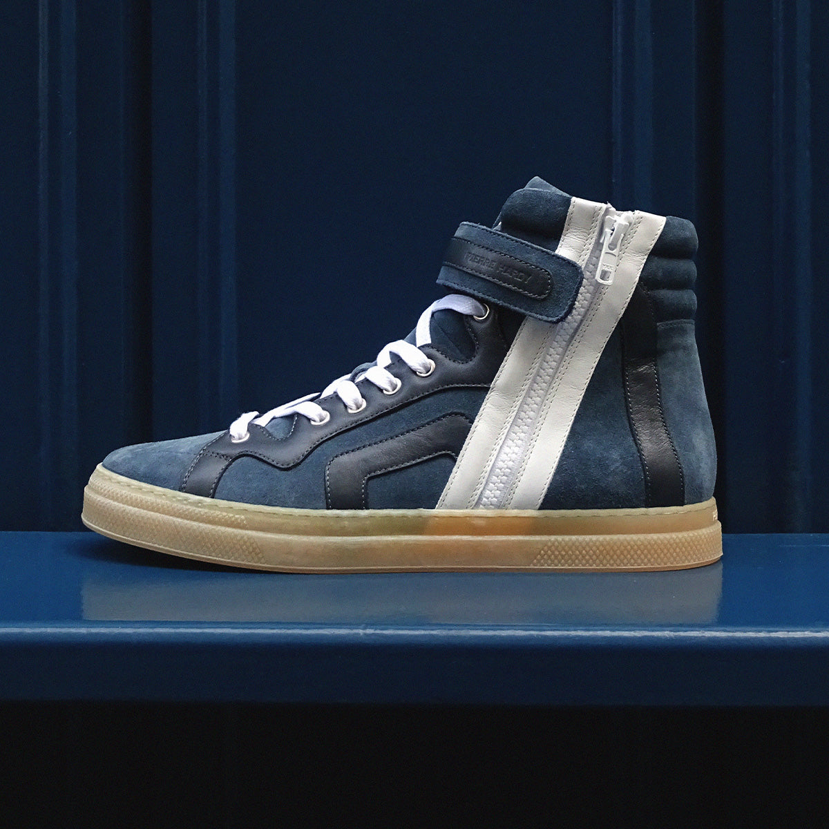 112 HIGH-TOP SNEAKERS