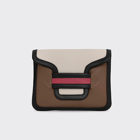 ALPHA POUCH